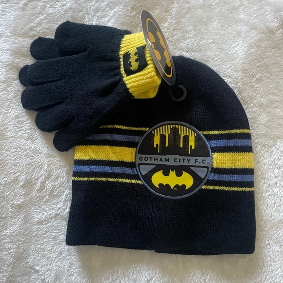 Comic youth boy Batman hat and clove set - Picture 1 of 3